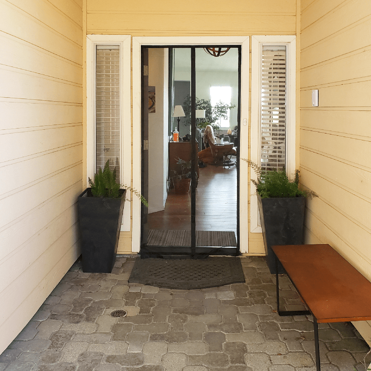 Pet Screen Doors - Convenient Access for Your Pets | Pet Doors